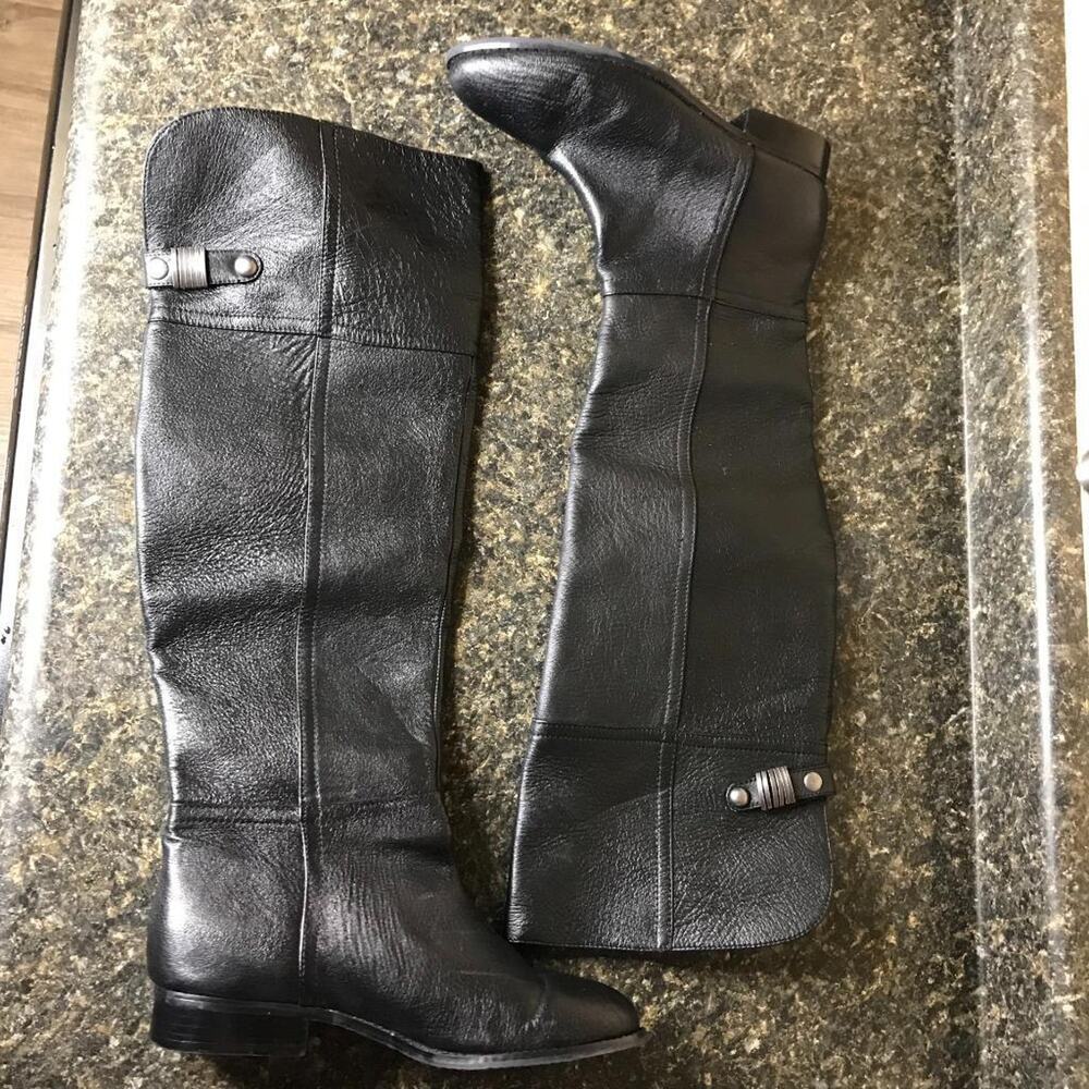 Chinese Laundry Women's Flash Tall Pebbled Leather Boots Black ~ Size 8